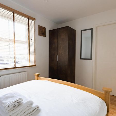 Ferienwohnung Hullidays Victora Dock- Refurbished 2024 Kingston upon Hull Exterior foto