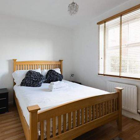 Ferienwohnung Hullidays Victora Dock- Refurbished 2024 Kingston upon Hull Exterior foto