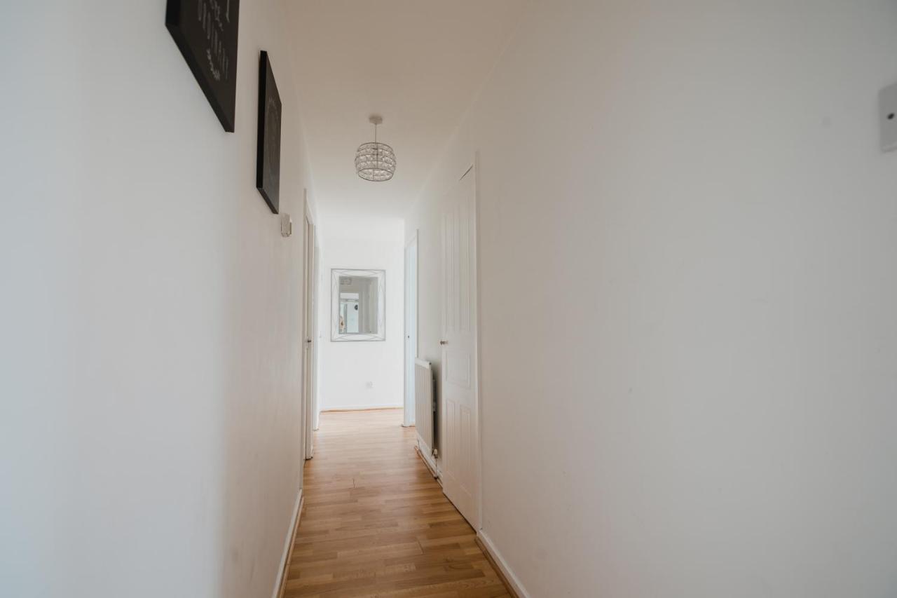 Ferienwohnung Hullidays Victora Dock- Refurbished 2024 Kingston upon Hull Exterior foto