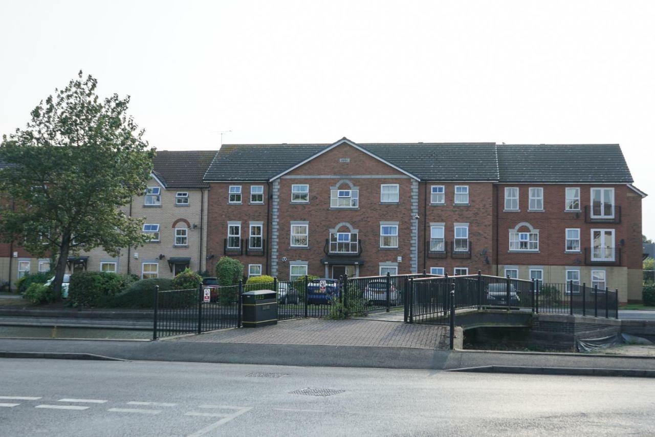 Ferienwohnung Hullidays Victora Dock- Refurbished 2024 Kingston upon Hull Exterior foto